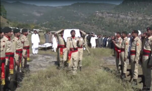 شمالی و جنوبی وزیرستان میں شہید فوجی جوانوں کی نماز جنازہ ادا کردی گئی