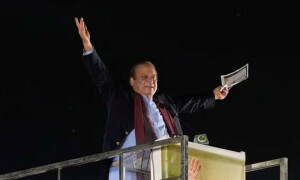 پنجاب حکومت نے العزیزیہ ریفرنس میں نواز شریف کی سزا معطل کردی