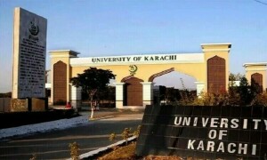 جامعہ کراچی کی طالبات کو زبردستی رکشے میں بیٹھانے کی کوشش، تحقیقات شروع