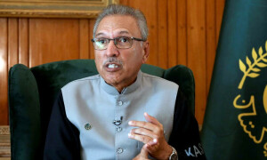 عمران خان مجھ پر نظر رکھتے ہیں، جسٹس فائز کیخلاف ریفرنس وزیراعظم ہاؤس سے آیا، صدر عارف علوی