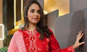 &rsquo;خواتین خود کو مضبوط رکھیں کیونکہ مرد سانپ کی طرح ہوتے ہیں&lsquo;