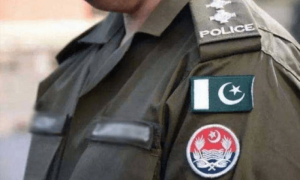 پولیس افسران کے بڑے پیمانے پر تقرر و تبادلے