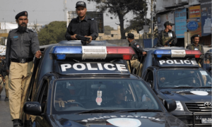 کراچی میں فائرنگ سے اسپیشل برانچ کا اہلکارجاں بحق ہوگیا