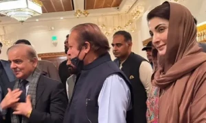 جام کمال سمیت 30 سے زائد سیاسی شخصیات کا ن لیگ میں شمولیت کا اعلان