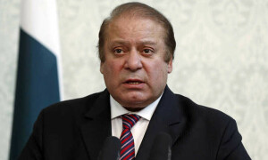 خواتین کو نشانہ بنانے پر نواز شریف ہدف تنقید بن گئے