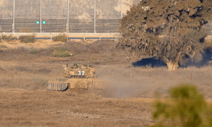 Israel renews call for Gazans to flee key southern city