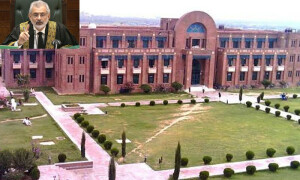 چیف جسٹس فائز عیسیٰ کا اسلامک یونیورسٹی انتظامیہ کے خلاف تحقیقات کا مطالبہ