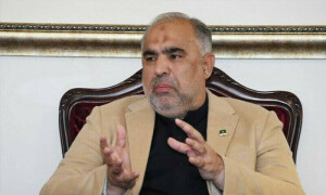 اسد قیصر کو ایک مقدمے میں ضمانت کے بعد دوسرے میں گرفتار کرنے پر حکومت سے جواب طلب
