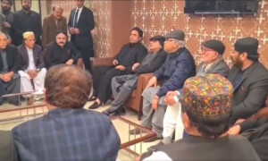 آصف زرداری اور بلاول بھٹو کوئٹہ پہنچ گئے، کل جلسے سے خطاب کریں گے