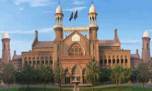 لاہور ہائیکورٹ: پسند کی شادی کرنیوالی لڑکی کے بیان پر والد کی حالت بگڑ گئی