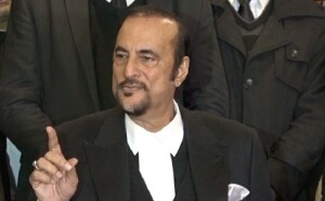 جیل ٹرائل میں سابق آرمی چیف اور امریکی سفیر کو بلایا جائے، پی ٹی آئی