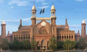 پنجاب میں عام انتخابات ڈپٹی کمشنرز سے کرانے کا نوٹیفکیشن معطل