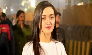 صنم جاوید کا جیل سے مریم نواز کے مقابل الیکشن لڑنے کا اعلان