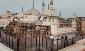 بھارت: تاریخی مسجد کو مندر قرار دینے کیلئے سائنسی سروے روکنے کی مسلمانوں کی درخواست مسترد
