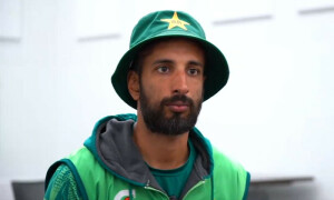 ڈراپ کرنے کا لفظ سخت ہے، سرفراز احمد کو تھوڑا آرام دیا ہے، شان مسعود