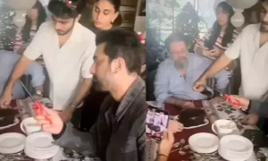 کپور خاندان کیخلاف ہندو مذہب کی توہین کا مقدمہ