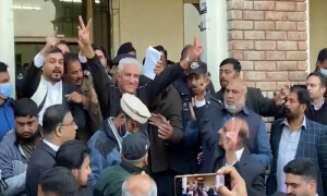 شاہ محمود قریشی کا ریمانڈ مسترد، مزید 12 مقدمات میں گرفتاری ڈال دی گئی
