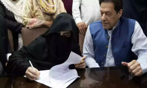 کاغذات نامزدگی: اسلام آباد میں عمران خان کی کئی جائیدادیں سامنے آگئیں