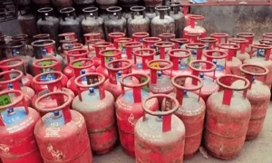 حکومت نے ایل پی جی کی قیمتوں میں اضافہ کر دیا