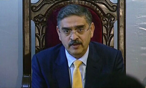 پاکستان ریاست کی جنگ لڑ رہا ہے، نگران وزیراعظم بلوچ مظاہرین کے حامیوں پر برس پڑے