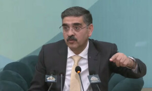 پاکستان کے نظام عدل پر بڑے سنگین سوالات ہیں، نگراں وزیراعظم
