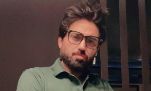مقبول پاکستانی فیشن ڈیزائنر عاصم جوفا کی بیٹی انتقال کر گئیں