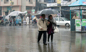 آئندہ 24 گھنٹوں کے دوران ملک کے مختلف حصوں میں بارش کا امکان