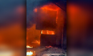 اسلام آباد: آگ نے لکڑی کی 5 دکانوں کو لپیٹ میں لے لیا