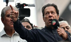 عمران خان کی تقاریر پر پابندی کے خلاف درخواستوں پر فیصلہ محفوظ