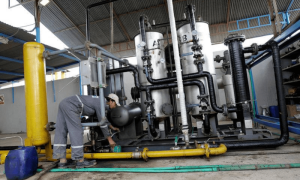 نگراں حکومت نے صنعتوں کیلئے بجلی سستی کرنے کا پلان تیار کرلیا