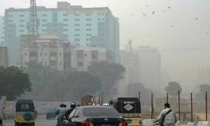 &rdquo;دیر لگی آنے میں تم کو ۔۔۔&ldquo; کراچی میں بھی ٹھنڈی ہوائوں کا ڈیرا