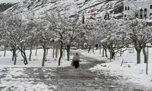 بلوچستان کے مختلف اضلاع میں رات سے ہلکی بارش جاری، زیات میں پہلی برفباری