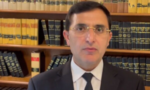 سپریم کورٹ سینیٹ سے منظور شدہ قرارداد کا فوری نوٹس لے، بیرسٹر گوہر