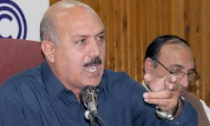 پیپلز پارٹی نے سینیٹر بہرہ مند تنگی کو شوکاز نوٹس جاری کردیا