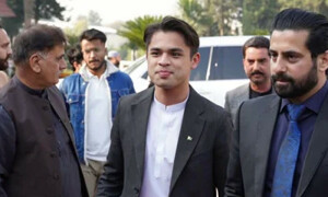 جمال رئیسانی کے کاغذات نامزدگی منظوری کا فیصلہ کالعدم قرار