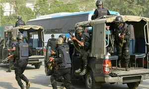 لکی مروت میں سکیورٹی فورسز پر حملہ، دو اہلکار زخمی ، فائرنگ کا تبادلہ جاری