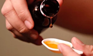 کھانسی کے شربت میں زہریلا مادہ، ڈرگ اتھارٹی نے الرٹ جاری کردیا