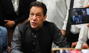 نواز شریف نے اپنی سیاست ختم کرلی، عمران خان