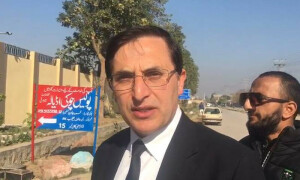 پی ٹی آئی کو بلے کا نشان نہ ملا تو دنیا الیکشن تسلیم نہیں کرے گی، بیرسٹر گوہر