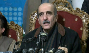 ایک شخص نے پی ٹی آئی پر قبضہ کیا ہوا ہے، اکبر ایس بابر