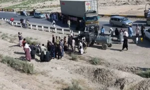 پی بی 50 میں ممکنہ پری پول رگنگ کے خلاف احتجاج، کوئٹہ چمن شاہراہ بند
