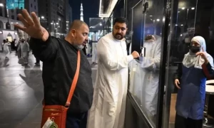 مسجد نبوی میں عملہ کون سی 6 زبانیں بولتا ہے