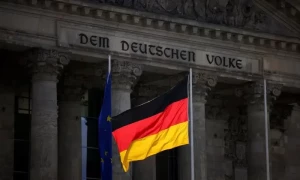 Germany relaxes citizenship law to attract migrant workers