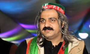 علی امین گنڈا پور کو 3 حلقوں پر ایک ہی انتخابی نشان مل گیا