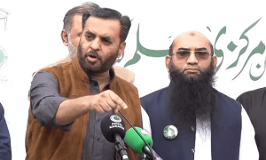 این اے 242 : پاکستان مرکزی مسلم لیگ کا مصطفیٰ کمال کی حمایت کا اعلان