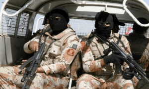مدرسے میں خودکش بمباروں کی موجودگی، کراچی میں ٹی ٹی پی کا بڑا نیٹ ورک بے نقاب، اہم کمانڈرز سمیت 17 دہشتگرد گرفتار