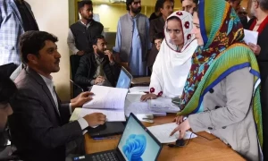 پی ٹی آئی امیدواروں کا فیصلہ ایک بار پھر الیکشن کمیشن کے ہاتھ میں