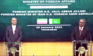 پاک ایران سرحد پر &rsquo;تیسرے ممالک&lsquo; دہشتگردوں کوسہولت فراہم کررہے ہیں، ایرانی وزیر خارجہ
