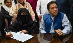 توشہ خانہ ریفرنس سے عمران خان کی سزا اور نااہلی تک