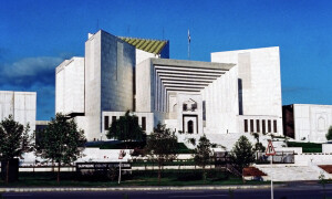 سپریم کورٹ سے کن کن پی ٹی آئی امیدواروں کو الیکشن لڑنے کی اجازت ملی